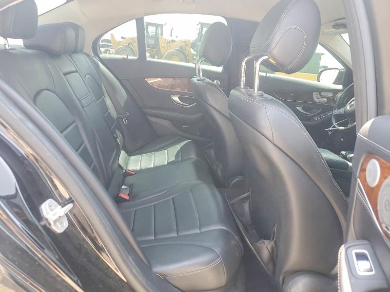 64276276 :رقم المزاد ، 55SWF4KB6FU031969 vin ، 2015 Mercedes-benz C مزاد بيع