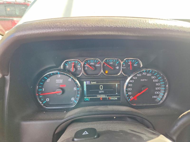 97457475 :رقم المزاد ، 1GNSKKKC0FR722490 vin ، 2015 Chevrolet Suburban مزاد بيع