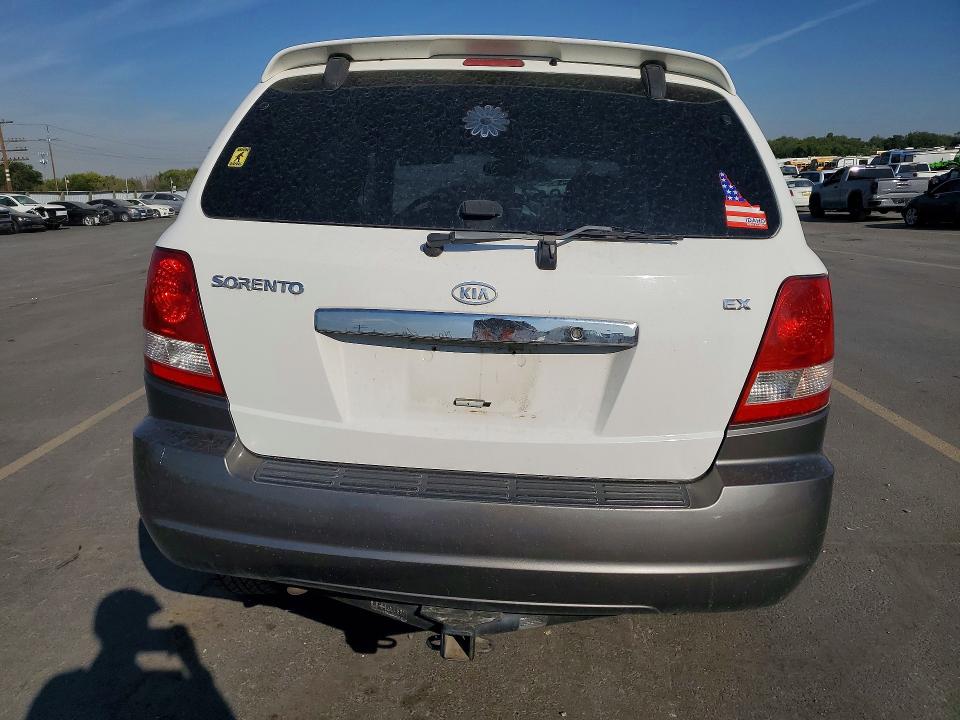66301336 :رقم المزاد ، KNDJC733245332363 vin ، 2004 Kia Sorento مزاد بيع