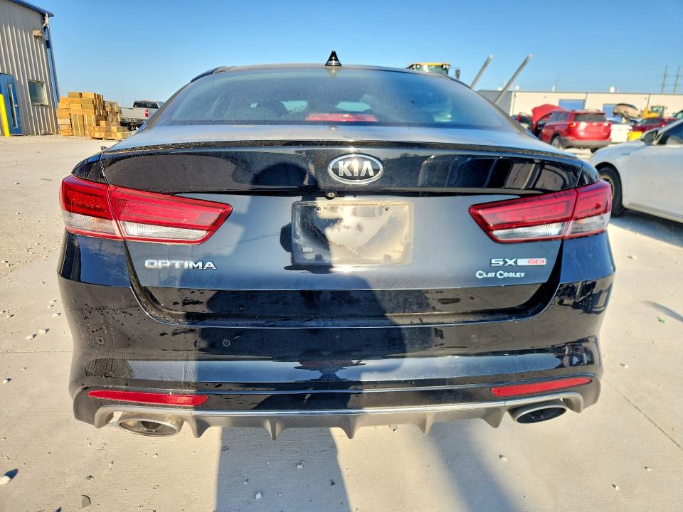 Продаж на аукціоні авто 2018 Kia Optima, vin: 5XXGW4L20JG212334, номер лоту: 64751106
