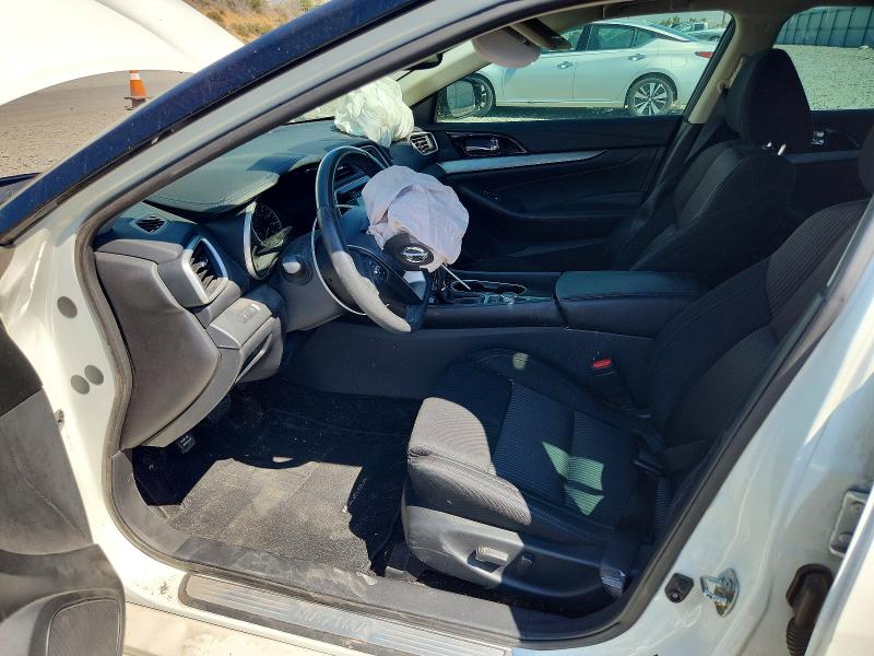 Продажа на аукционе авто 2017 Nissan Maxima, vin: 1N4AA6AP2HC382760, номер лота: 63589496