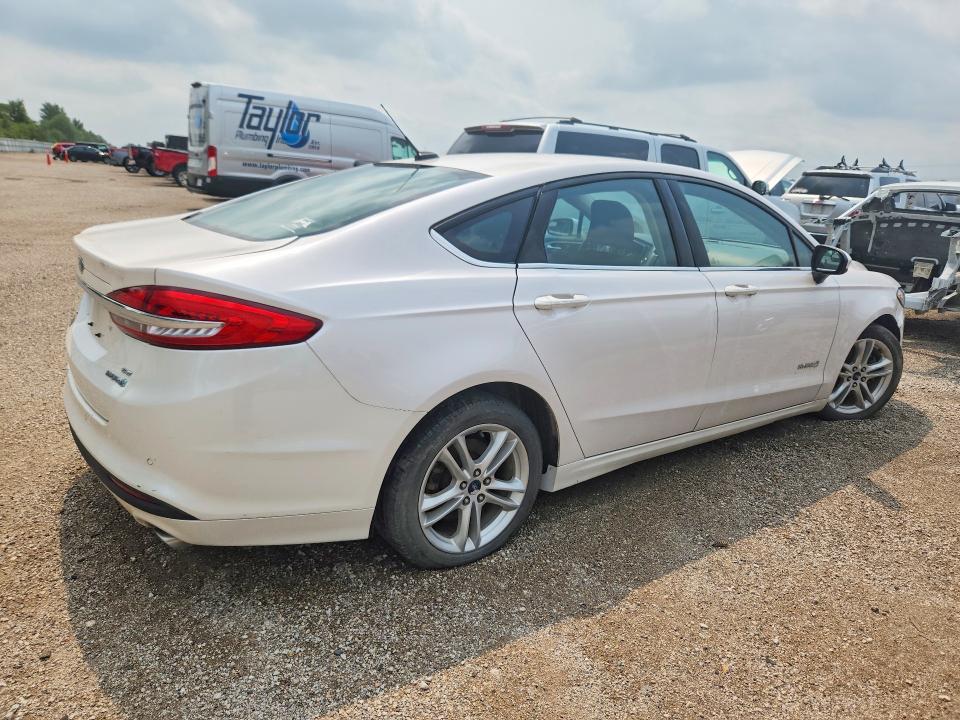 Продажа на аукционе авто 2018 Ford Fusion, vin: 3FA6P0LU3JR201645, номер лота: 64584476