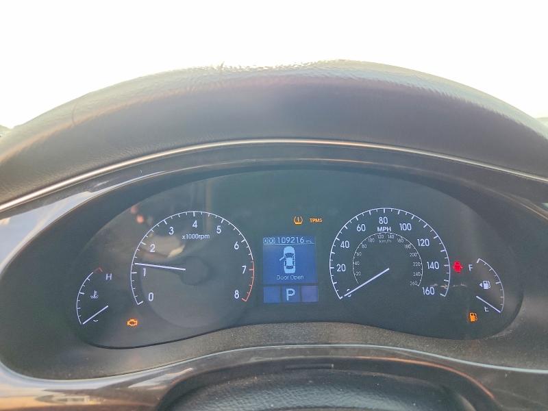 2013 Hyundai Genesis მანქანა იყიდება აუქციონზე, vin: KMHGC4DD4DU243086, აუქციონის ნომერი: 61647506