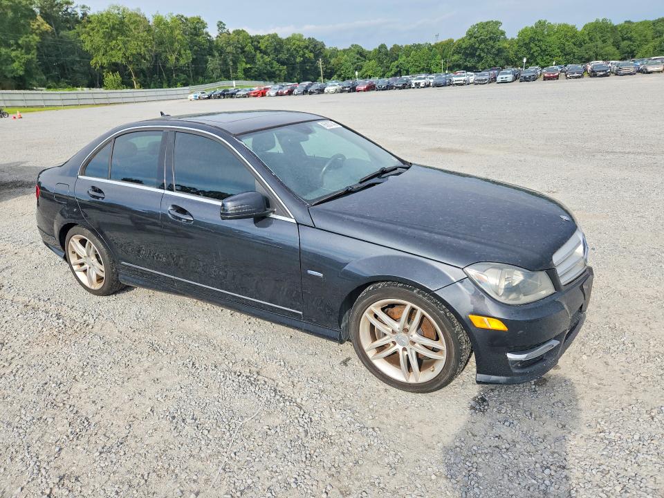 Продажа на аукционе авто 2012 Mercedes-benz C, vin: WDDGF4HB5CA624021, номер лота: 65837746