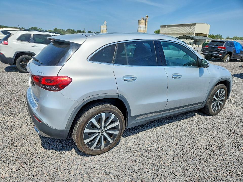 66963946 :رقم المزاد ، W1N4N4HB0MJ154829 vin ، 2021 Mercedes-benz Gla مزاد بيع