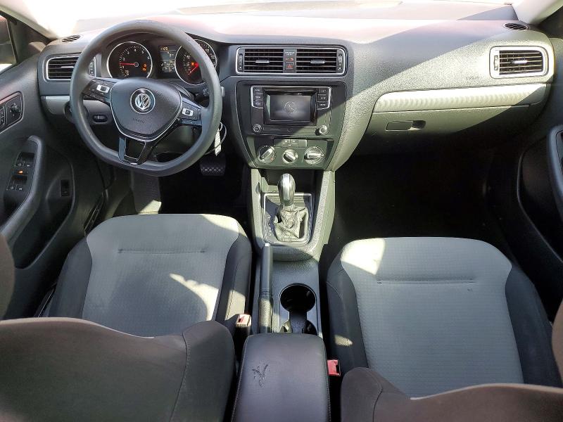 65370476 :رقم المزاد ، 3VW2B7AJ8HM313970 vin ، 2017 Volkswagen Jetta مزاد بيع