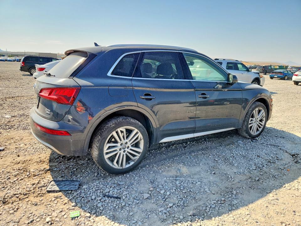 2018 Audi Q5 მანქანა იყიდება აუქციონზე, vin: WA1BNAFY8J2011521, აუქციონის ნომერი: 64287256