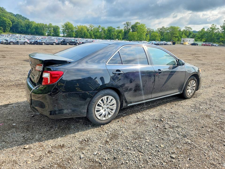 2014 Toyota Camry მანქანა იყიდება აუქციონზე, vin: 4T4BF1FK2ER373709, აუქციონის ნომერი: 64654626