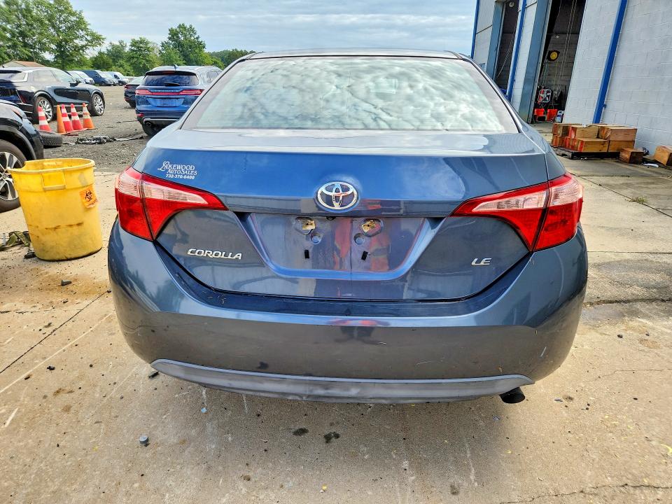 Продажа на аукционе авто 2018 Toyota Corolla, vin: 2T1BURHE0JC093448, номер лота: 66969136