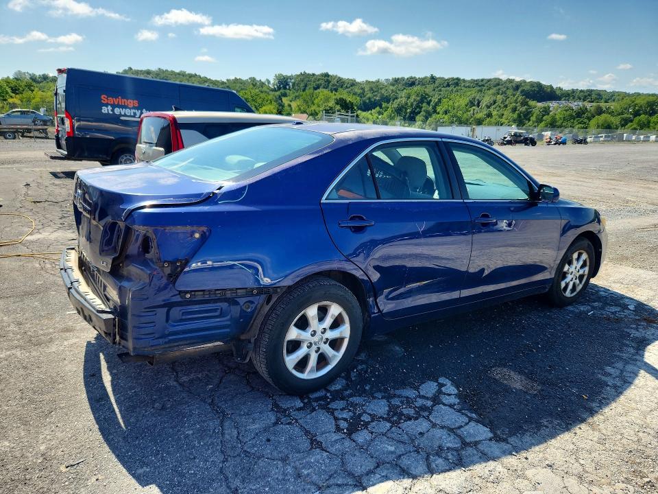 Aukcja sprzedaży 2011 Toyota Camry, vin: 4T1BF3EK7BU629703, numer aukcji: 63351856