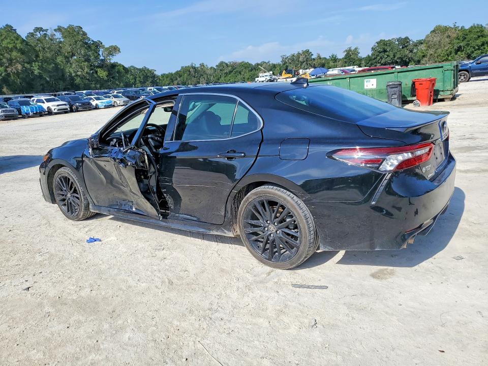 Продаж на аукціоні авто 2021 Toyota Camry, vin: 4T1K61AK4MU561308, номер лоту: 63849636