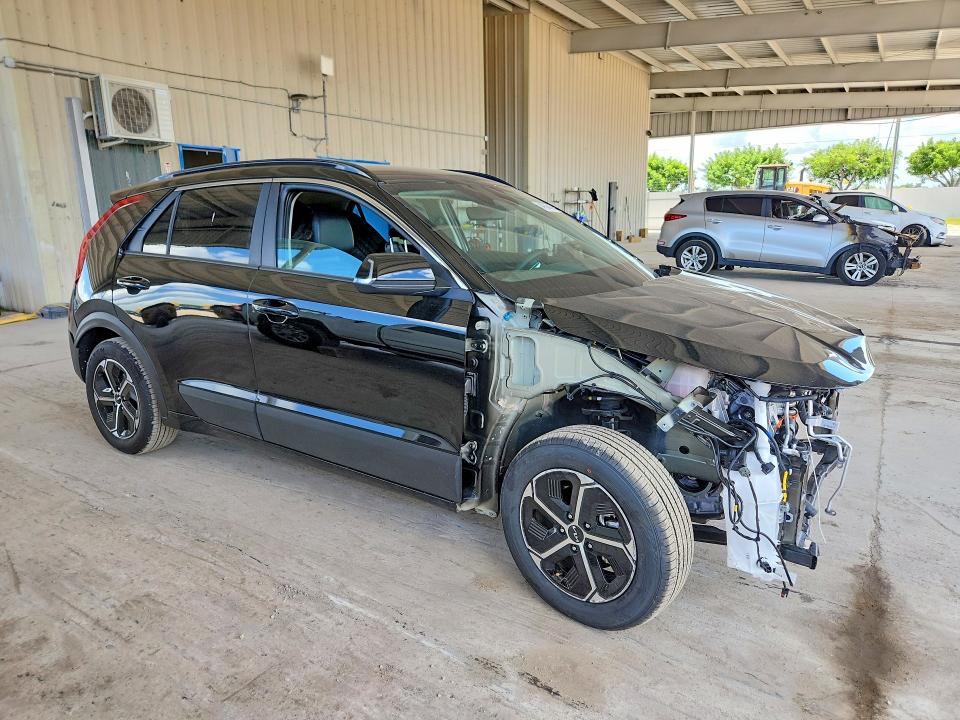Продаж на аукціоні авто 2025 Kia Niro, vin: KNDCR3LE2S5292770, номер лоту: 64303716