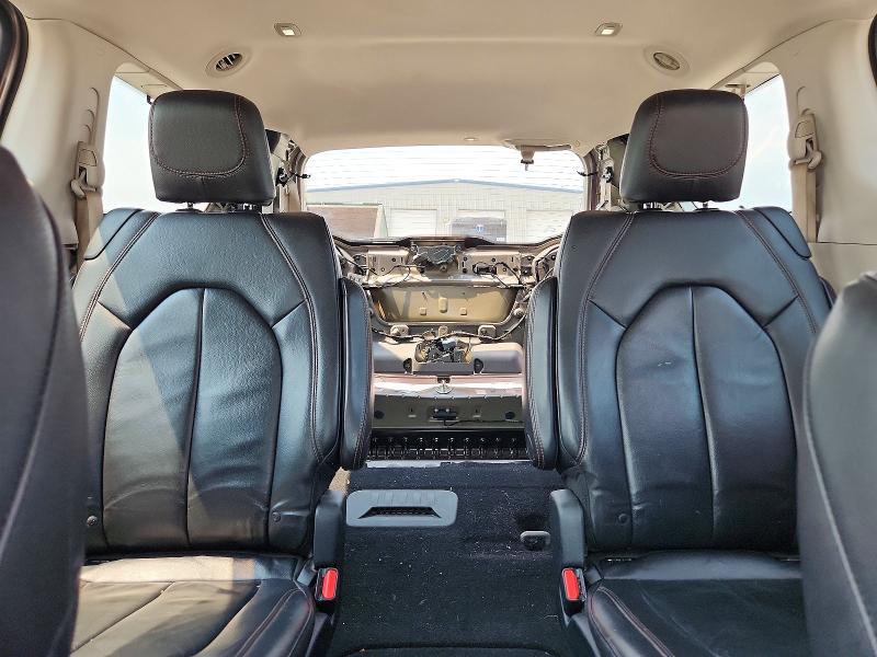 Продажа на аукционе авто 2017 Chrysler Pacifica, vin: 2C4RC1BG8HR608106, номер лота: 63756546