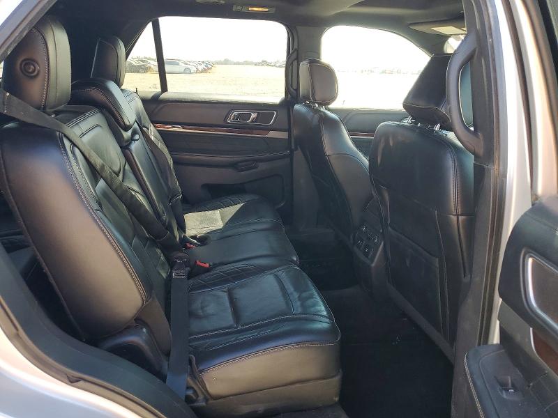 65163406 :رقم المزاد ، 1FM5K8HT4HGE00249 vin ، 2017 Ford Explorer مزاد بيع
