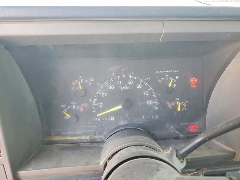 66614796 :رقم المزاد ، 1GKEC16K5RJ703455 vin ، 1994 Gmc Suburban مزاد بيع