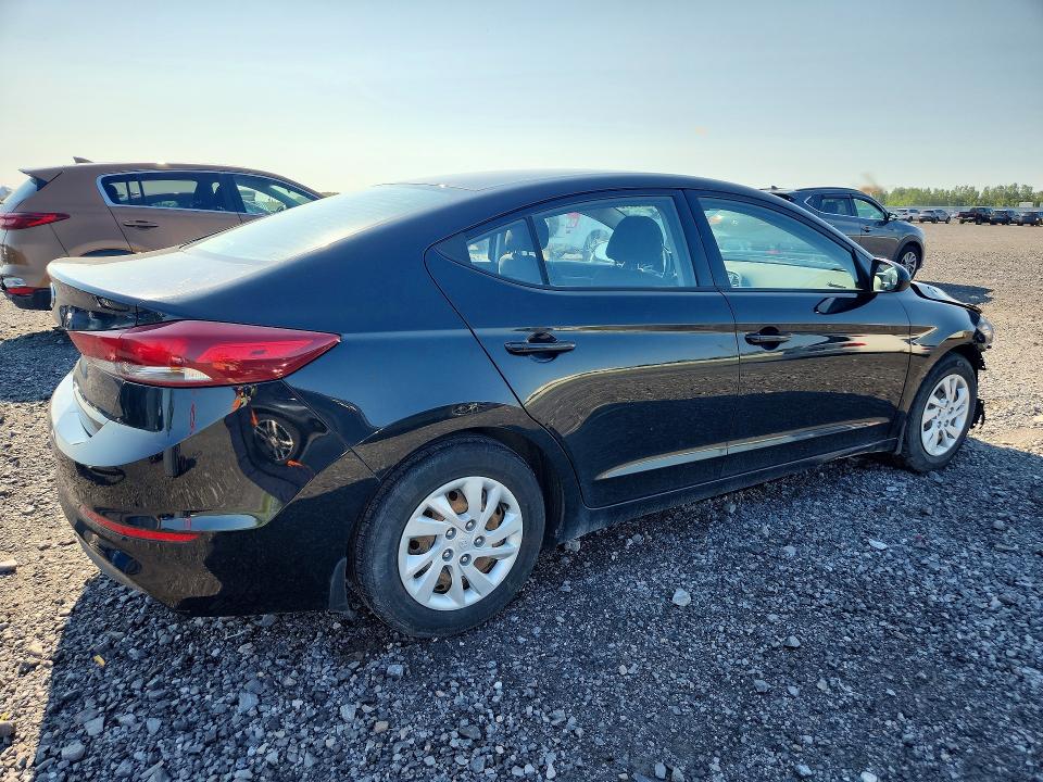 62263276 :رقم المزاد ، 5NPD74LF6HH077345 vin ، 2017 Hyundai Elantra مزاد بيع