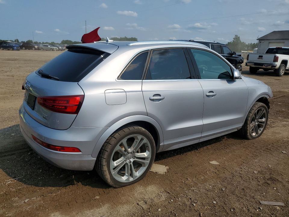 2017 Audi Q3 მანქანა იყიდება აუქციონზე, vin: WA1JCCFS7HR005638, აუქციონის ნომერი: 63883096
