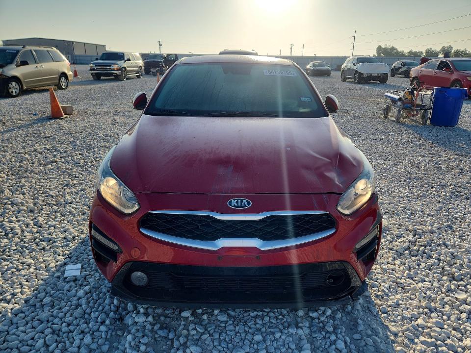 2021 Kia Forte მანქანა იყიდება აუქციონზე, vin: 3KPF24ADXME263896, აუქციონის ნომერი: 64296766
