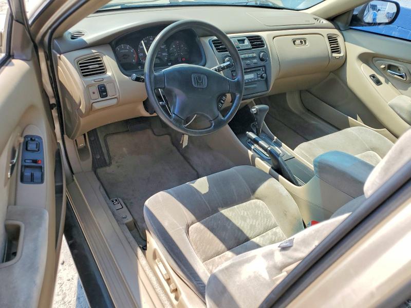 63914206 :رقم المزاد ، 1HGCG22422A026876 vin ، 2002 Honda Accord مزاد بيع
