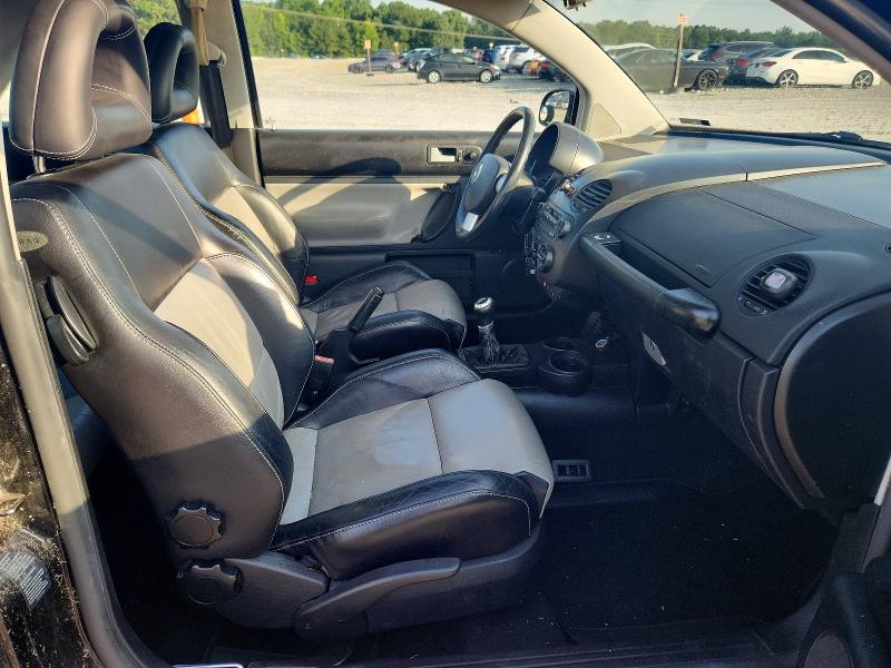 65437066 :رقم المزاد ، 3VWFE21C52M445542 vin ، 2002 Volkswagen New Beetle مزاد بيع