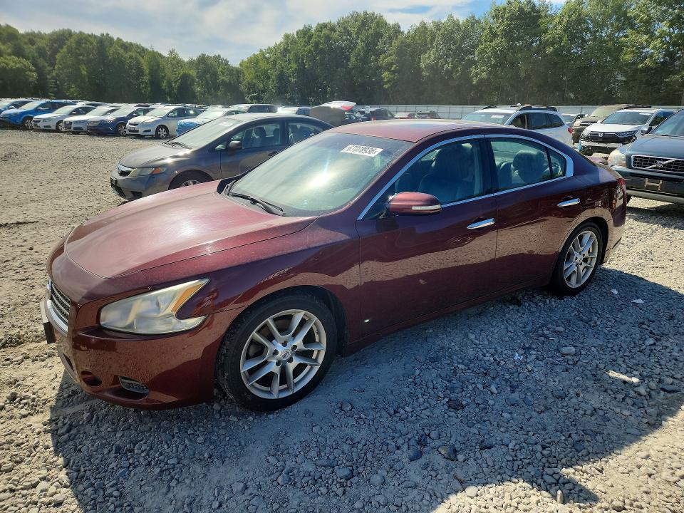 67000936 :رقم المزاد ، 1N4AA5AP0AC813080 vin ، 2010 Nissan Maxima مزاد بيع