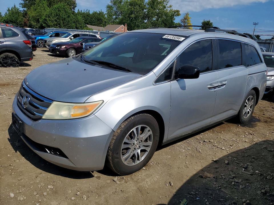 Auction sale of the 2011 Honda Odyssey, vin: 5FNRL5H67BB013949, lot number: 66135096