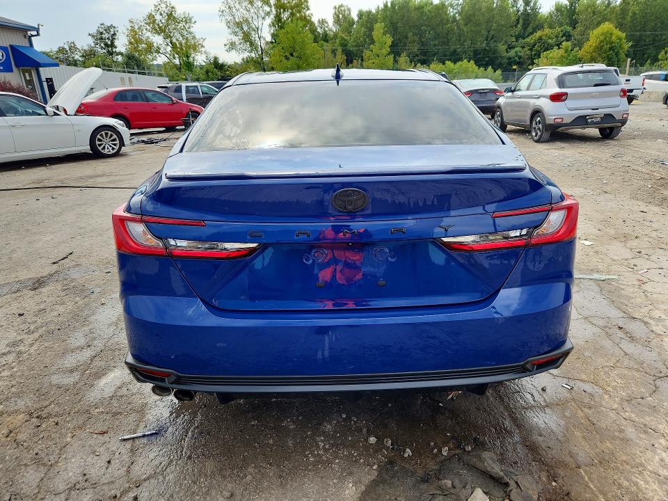 Продажа на аукционе авто 2025 Toyota Camry, vin: 4T1DAACK8SU086246, номер лота: 65847086