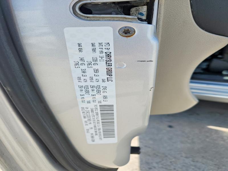65044886 :رقم المزاد ، 2C4RC1CG3CR170828 vin ، 2012 Chrysler Town & Country مزاد بيع
