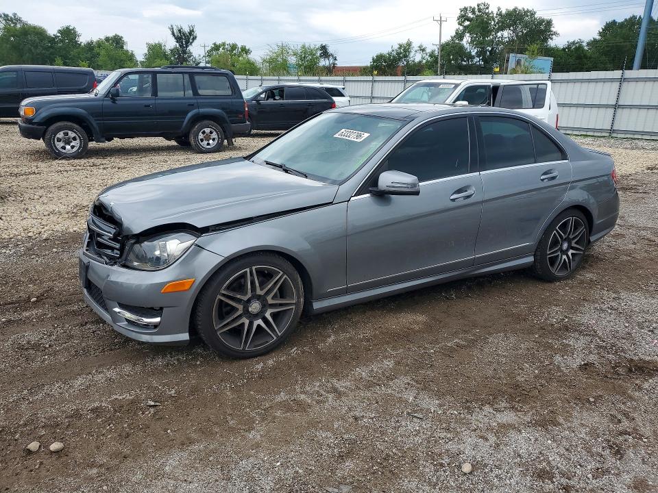 63332796 :رقم المزاد ، WDDGF8AB1ER319167 vin ، 2014 Mercedes-benz C مزاد بيع