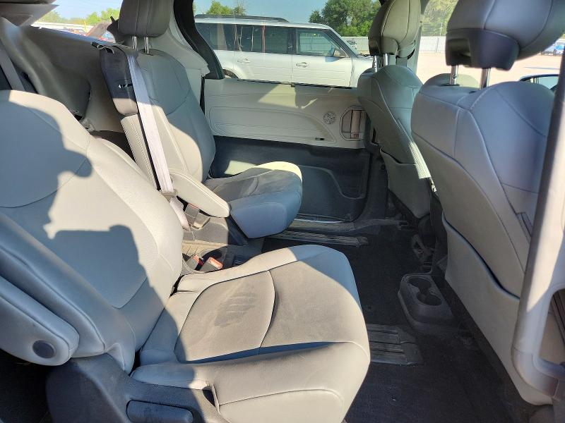Продажа на аукционе авто 2023 Toyota Sienna, vin: 5TDJRKEC2PS173311, номер лота: 65542006