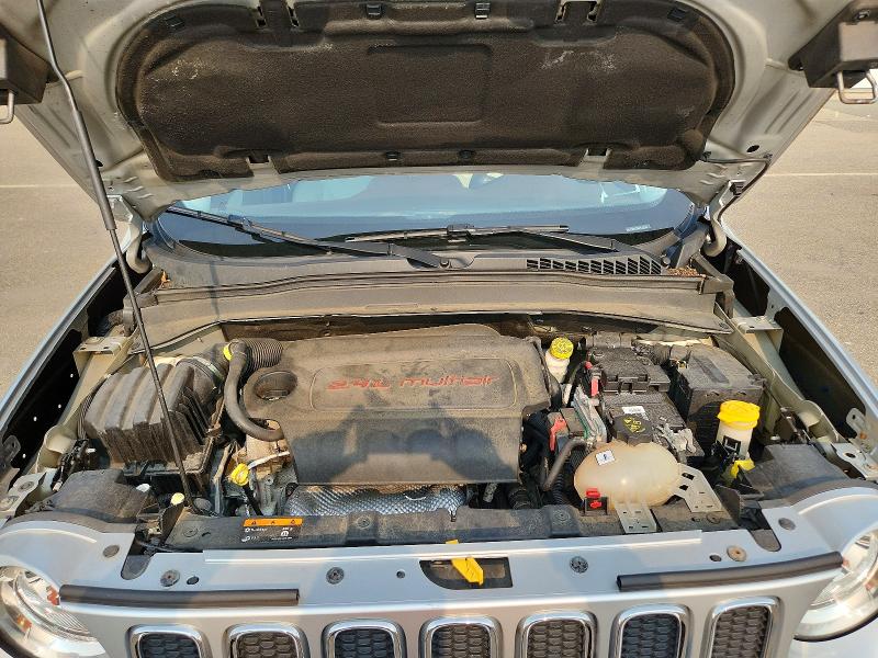 2016 Jeep Renegade მანქანა იყიდება აუქციონზე, vin: ZACCJBDT7GPC75718, აუქციონის ნომერი: 64559806