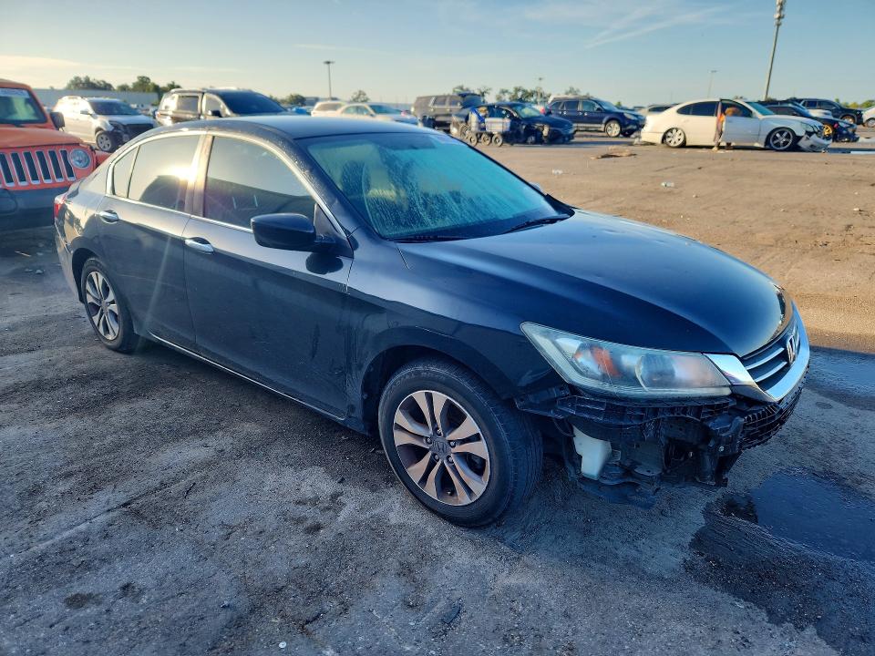 2015 Honda Accord მანქანა იყიდება აუქციონზე, vin: 1HGCR2F32FA170705, აუქციონის ნომერი: 66023706