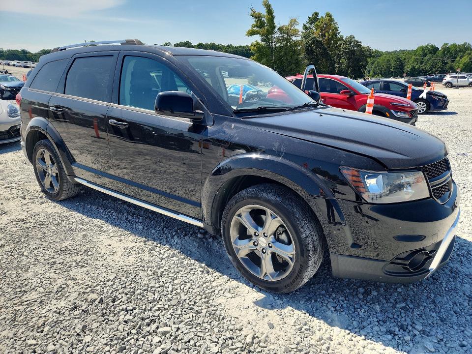66247136 :رقم المزاد ، 3C4PDCGB7FT517142 vin ، 2015 Dodge Journey مزاد بيع