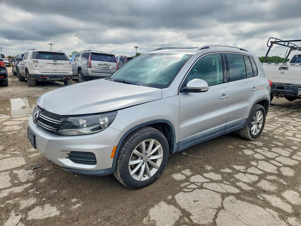 Продажа на аукционе авто 2017 Volkswagen Tiguan, vin: WVGRV7AXXHK022032, номер лота: 65644766