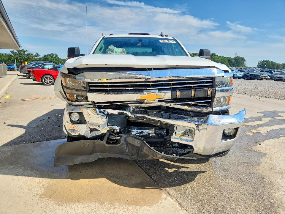 63311576 :رقم المزاد ، 1GC4KZCG3FF504864 vin ، 2015 Chevrolet Silverado مزاد بيع