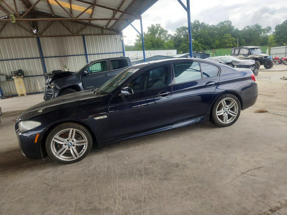 63808336 :رقم المزاد ، WBAXG5C55DDY31116 vin ، 2013 Bmw 528 مزاد بيع