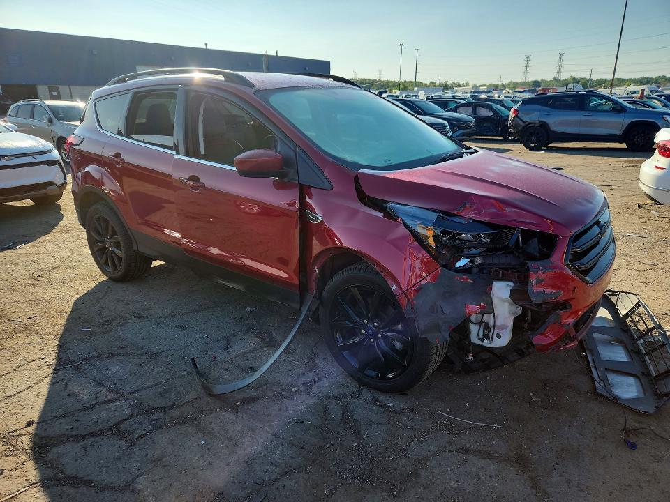 2019 Ford Escape მანქანა იყიდება აუქციონზე, vin: 1FMCU9HD6KUA96611, აუქციონის ნომერი: 63573706