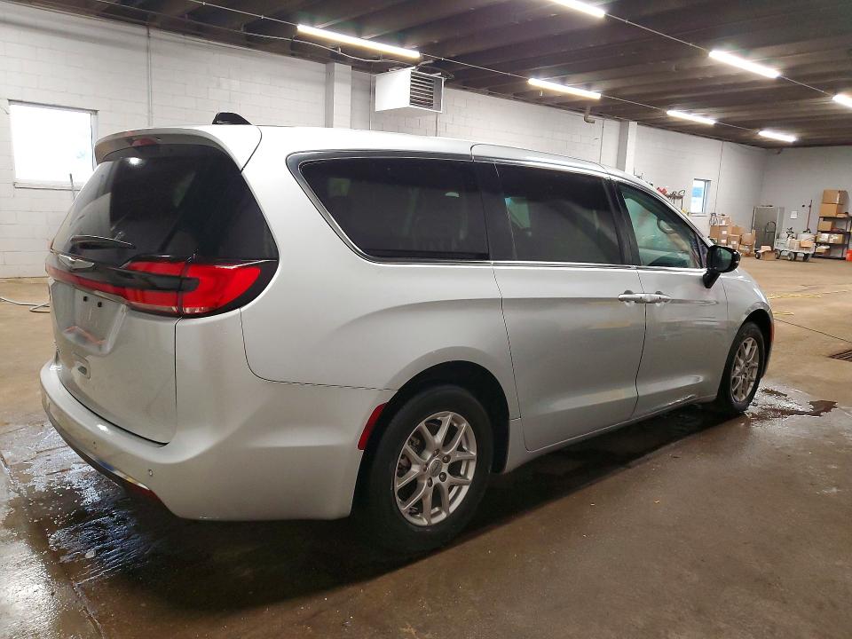 64822256 :رقم المزاد ، 2C4RC1BG1RR182616 vin ، 2024 Chrysler Pacifica مزاد بيع