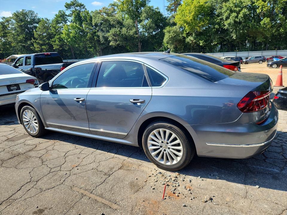 Продажа на аукционе авто 2017 Volkswagen Passat, vin: 1VWBT7A37HC031156, номер лота: 65200916