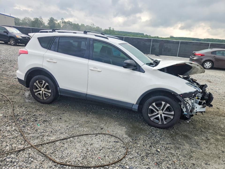 62970326 :رقم المزاد ، JTMZFREVXJJ195888 vin ، 2018 Toyota Rav4 مزاد بيع
