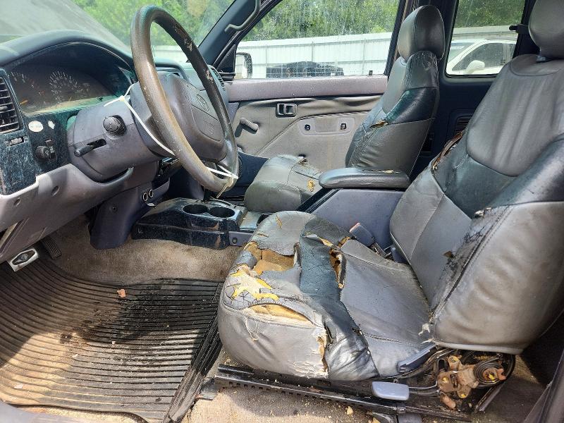65017326 :رقم المزاد ، 4TASN92N1YZ630426 vin ، 2000 Toyota Tacoma مزاد بيع
