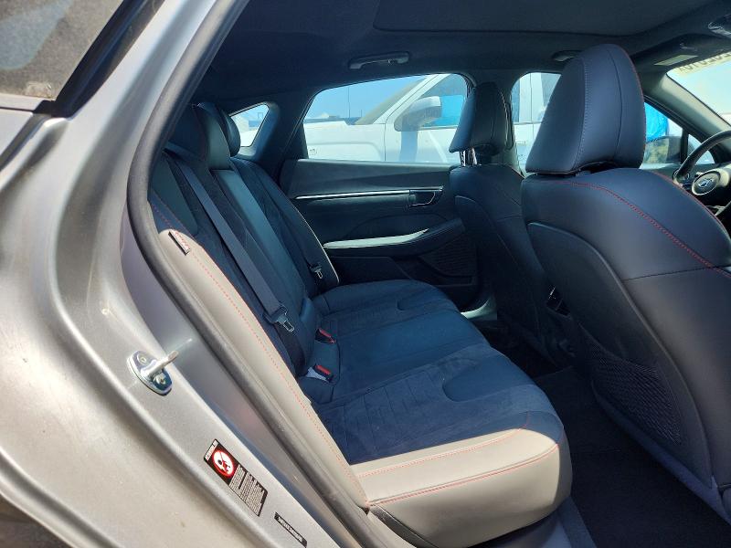 63262616 :رقم المزاد ، 5NPEK4JC1MH106790 vin ، 2021 Hyundai Sonata مزاد بيع