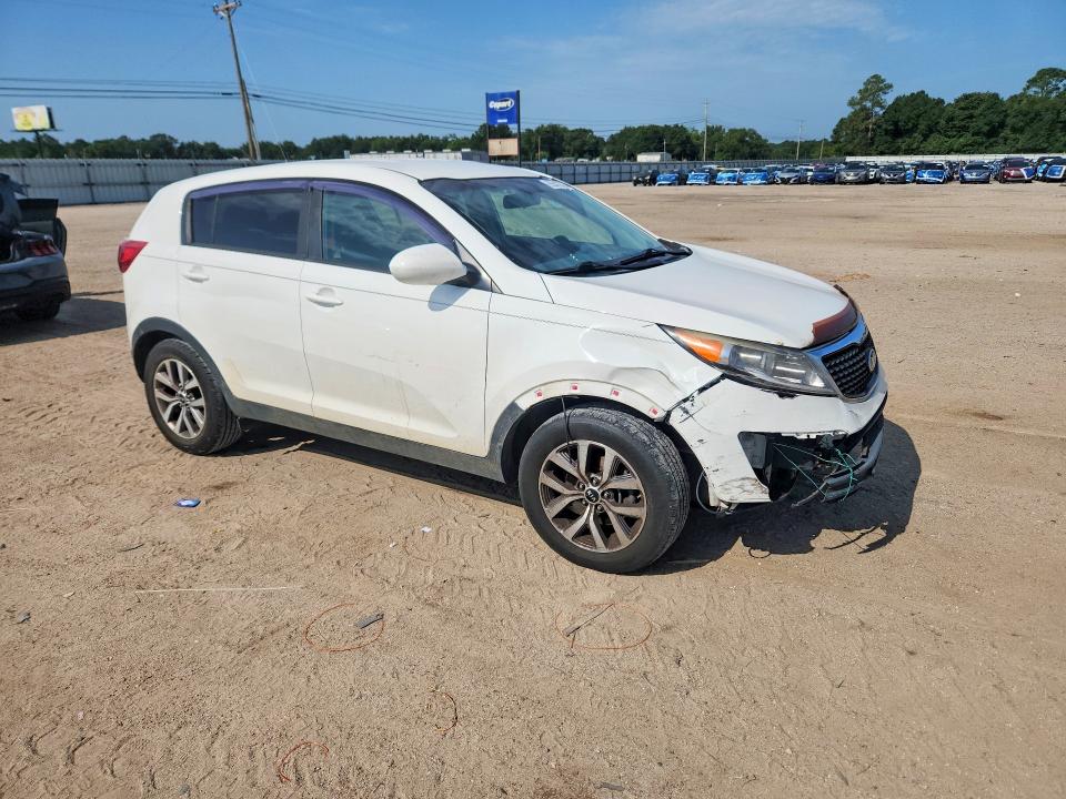 2015 Kia Sportage მანქანა იყიდება აუქციონზე, vin: KNDPB3AC9F7758762, აუქციონის ნომერი: 65542366