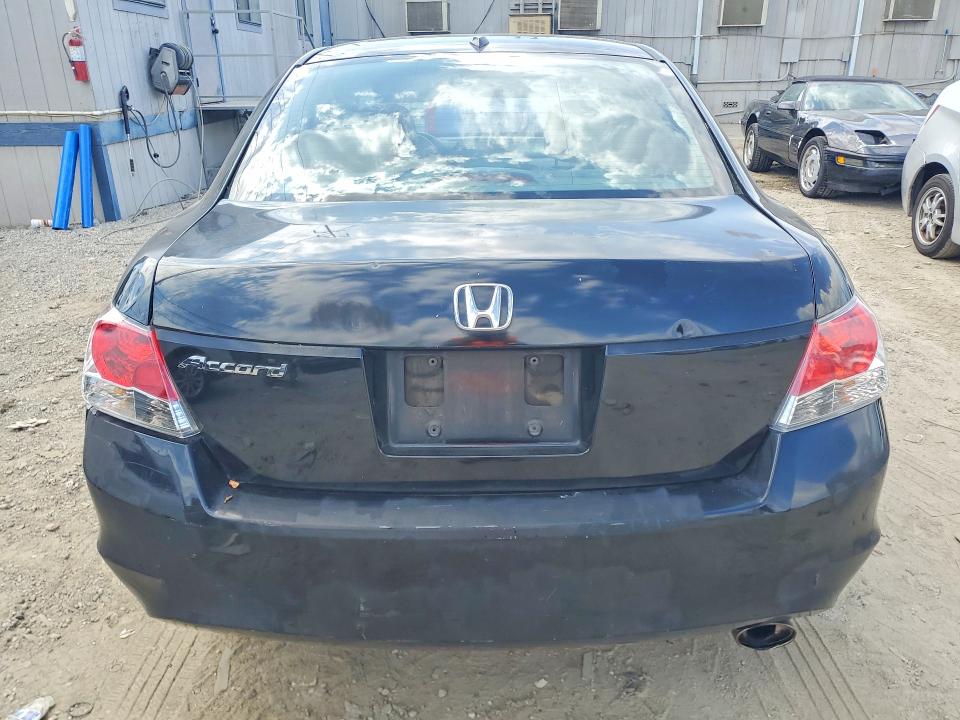 Продаж на аукціоні авто 2010 Honda Accord, vin: 1HGCP2F80AA068734, номер лоту: 64155336