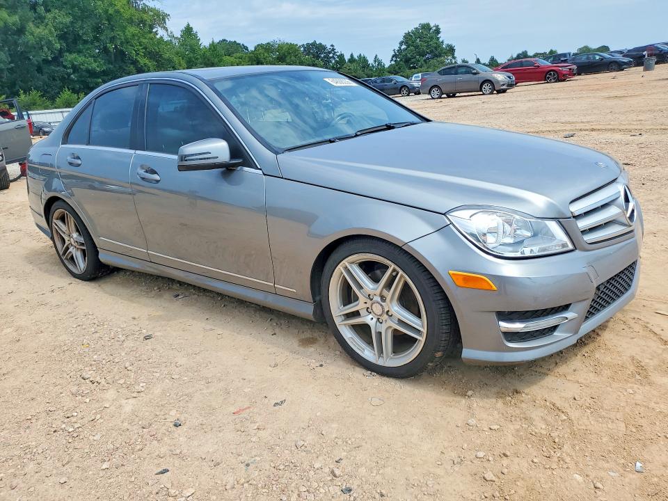 Aukcja sprzedaży 2013 Mercedes-benz C, vin: WDDGF4HB9DR243873, numer aukcji: 64808036