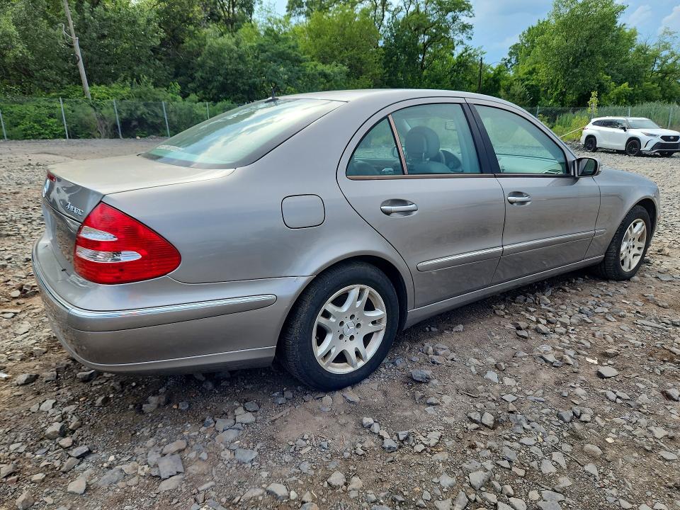 Продаж на аукціоні авто 2005 Mercedes-benz E, vin: WDBUF82J25X174251, номер лоту: 64450896
