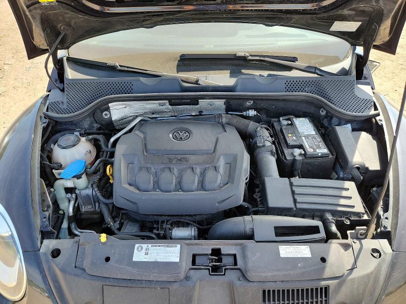2018 Volkswagen Beetle მანქანა იყიდება აუქციონზე, vin: 3VWSD7AT7JM706165, აუქციონის ნომერი: 66545716