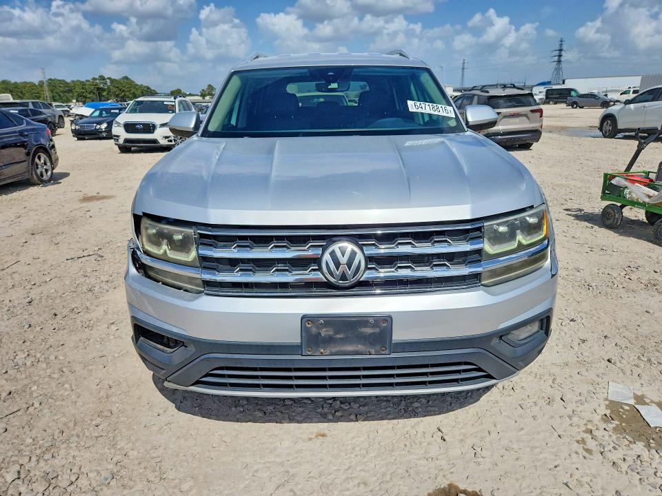 2018 Volkswagen Atlas მანქანა იყიდება აუქციონზე, vin: 1V2DR2CAXJC549498, აუქციონის ნომერი: 64718816