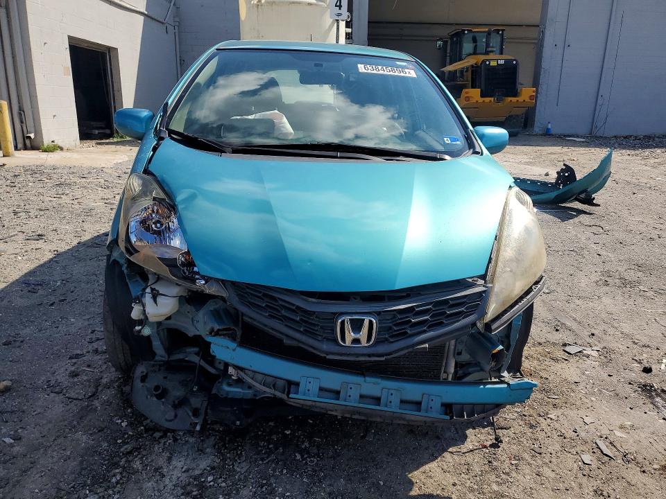 Продаж на аукціоні авто 2013 Honda Fit, vin: JHMGE8H59DC000970, номер лоту: 63845896