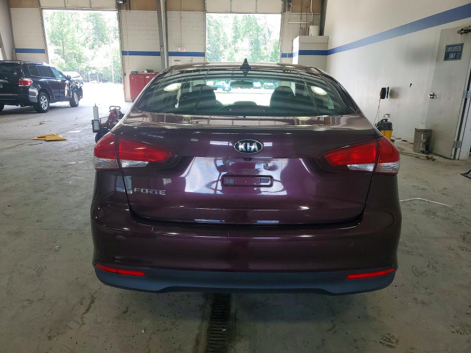 Продаж на аукціоні авто 2018 Kia Forte, vin: 3KPFK4A78JE276362, номер лоту: 63924036